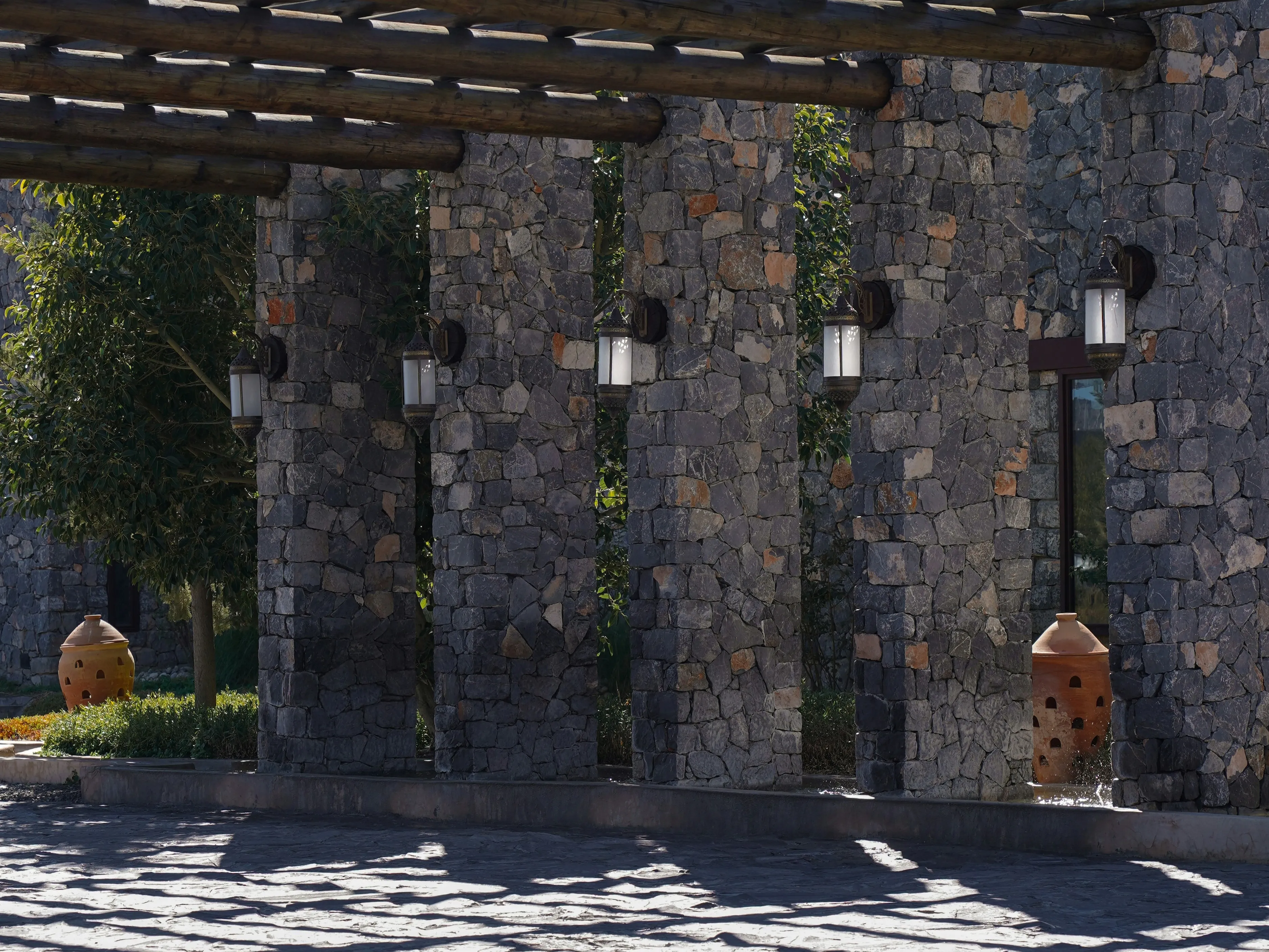 inspirasi penataan batu alam