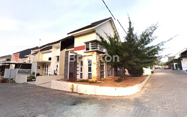 image DIJUAL RUMAH HOOK DI GRIYA TANJUNG PRIOK JAYA SUKUN KOTA MALANG (2)