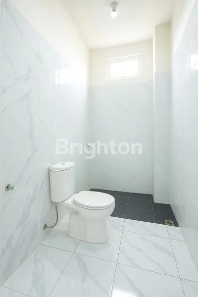 image DIJUAL CEPAT! BUTUH UANG BANGET! RUKO 2 LANTAI DI BINTARO, TANGSEL\\N (8)