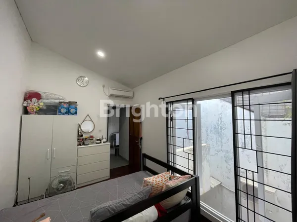 image RUMAH 3 KAMAR TIDUR SIAP HUNI DI SEKTOR 1E GADING SERPONG (7)