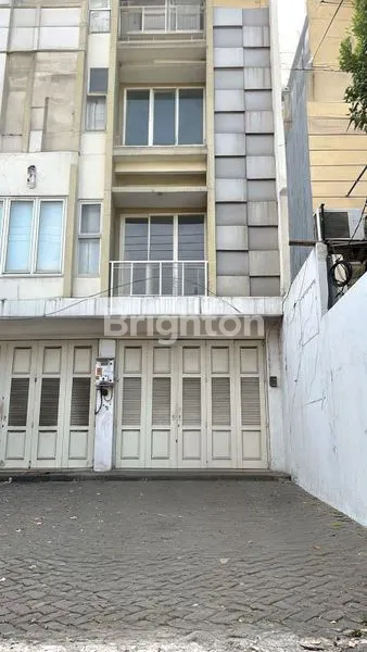 RUKO 3 LANTAI DI RAYA MULYOSARI