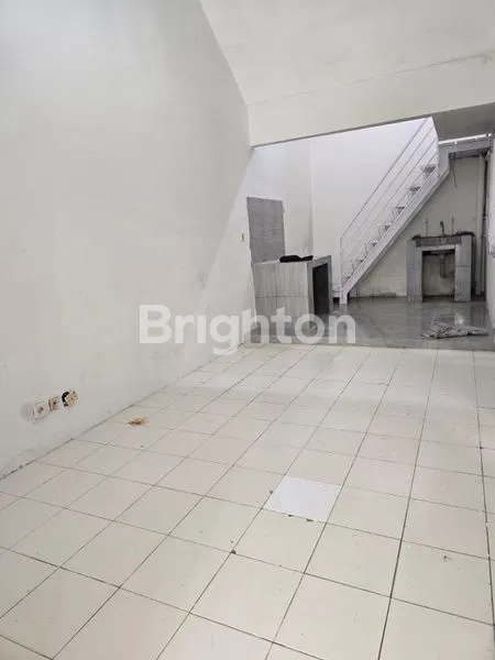 image RUMAH DIJUAL DI KOTA BARU PARAHYANGAN, TATAR BANYAK SUMBA – SIAP HUNI, AIR ARTESIS, HARGA 1,175M (1)