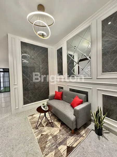 image RUMAH MEWAH 7KT 240M² DI KAWASAN PRESTISIUS DELTAMAS BEKASI\N (2)