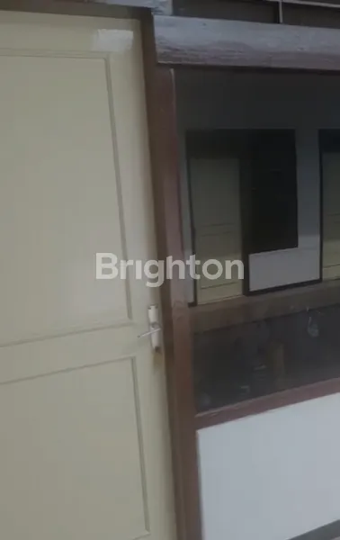 image JUAL CEPAT RUMAH SECOND KUTISARI BEBAS BANJIR, DEKAT SIWALANKERTO  (2)