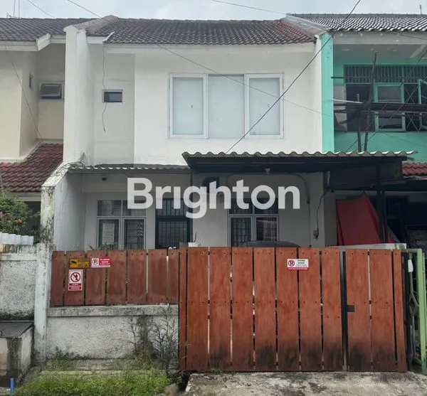 image RUMAH 3 KAMAR TIDUR SIAP HUNI DI SEKTOR 1E GADING SERPONG (1)