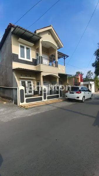 image RUMAH 2 LANTAI SHM, DEKAT BANDARA & KAMPUS UPN (2)