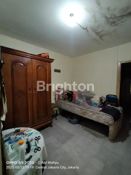 image DIJUAL CEPAT, RUMAH LAMA DI MENTENG KECIL, JAKPUST. (4)