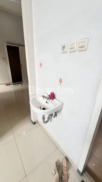 image RUMAH NYAMAN DI PERMATA JINGGA (6)