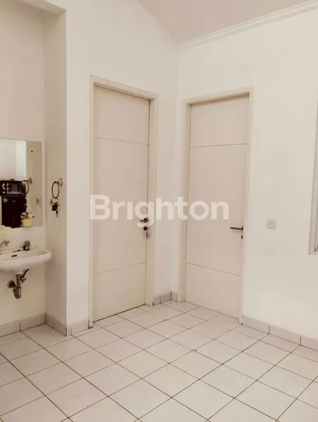 image RUMAH SIAP HUNI DI CLUSTER ICON BSD (4)