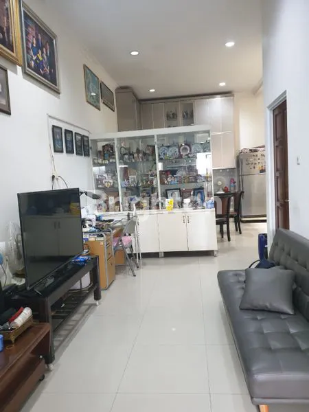 image HUNIAN STRATEGIS 6X15 LB 150 DI KALIDERES (4)