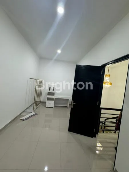 image DIJUAL RUMAH MEWAH DI TELUKAN - GROGOL. (6)