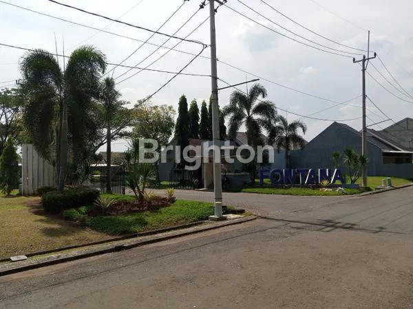 image RUMAH THE RIVER DEKAT STASIUN KA PARUNG PANJANG  (6)