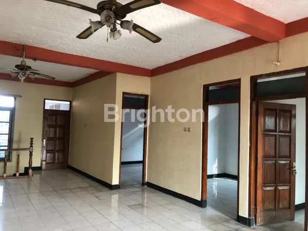 image RUMAH MEWAH STRATEGIS KLATEN UTARA (8)