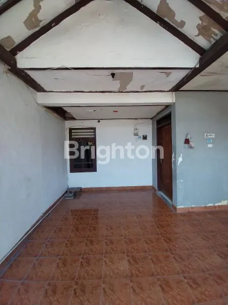 image RUMAH MEWAH MURAH, DEKAT ITS & UNAIR, 1.5M (2)