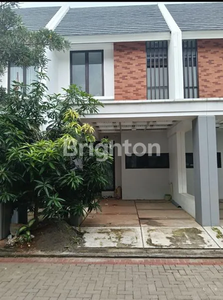 image RUMAH ASRI AMAN NYAMAN SANGAT STATEGIS DENGAN FASILITAS LENGKAP DI CIMANGGIS GOLF ESTATE (1)