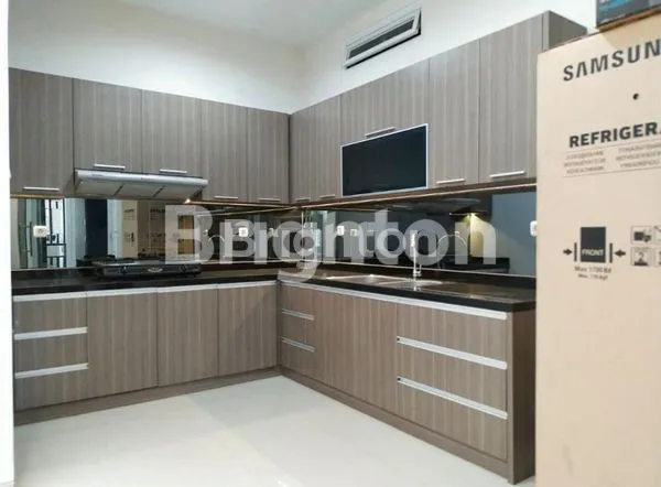 image RUMAH SIAP HUNI DI SUKOLILO, LT 140M², FULL FURNISH , TINGGAL BAWA KOPER (6)