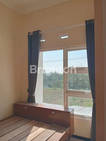 image RUMAH MINIMALIS PEMANDANGAN GUNUNG DEKAT BATU, 10 MENIT DARI PUSAT WISATA DAN PONPES TERNAMA DI KOTA MALANG (5)