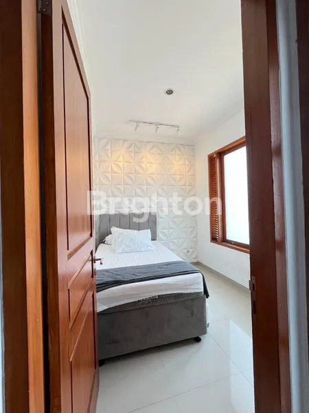 image VILLA BATU 2 LANTAI, DI LENGKAPI KOLAM RENANG SIAP HUNI, SIAP DI KOMERSILKAN BESERTA FURNISHED. (1)