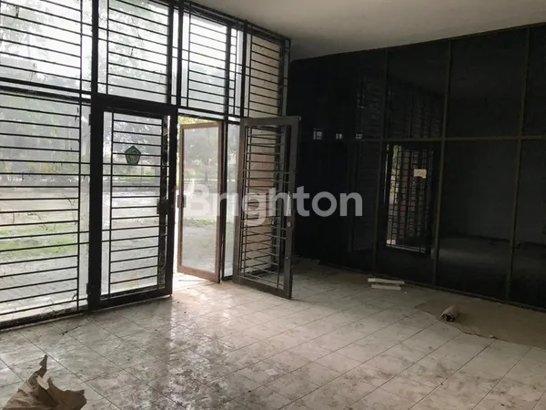 image KOMPLEK PERGUDANGAN KIM II JLN. PULAU KARIMUN (2)