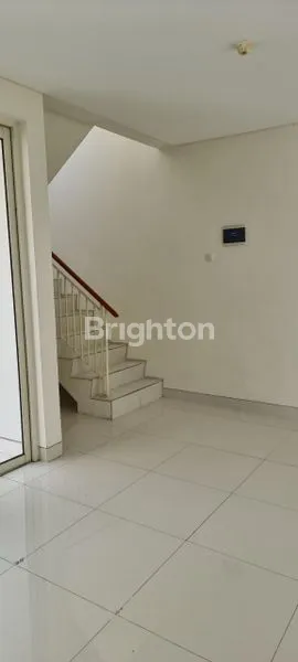 image RUMAH 2 LANTAI DI GRAND PAKUWON CLUSTER ADELAIDE MODERN MINIMALIS SURABAYA BARAT (6)