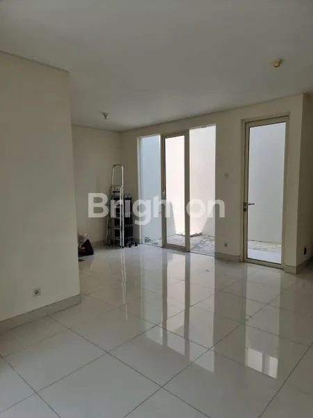 image RUMAH 2 LANTAI DI GRAND PAKUWON CLUSTER ADELAIDE MODERN MINIMALIS SURABAYA BARAT (4)