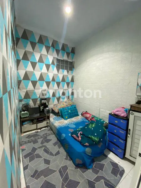 image RUMAH 2 LANTAI DI GRAHA BINTARO TANGERANG (8)