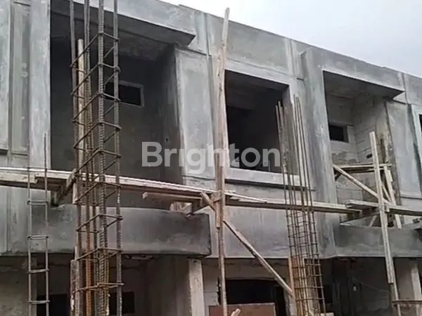 image RUMAH INDENT 2 LANTAI DI UTAN KAYU, JAKARTA TIMUR (3)