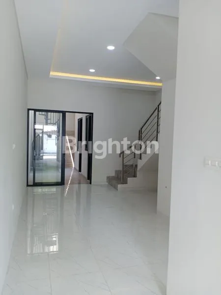 image RUMAH MINIMALIS 2 LANTAI DI WISMA MUKTI (4)