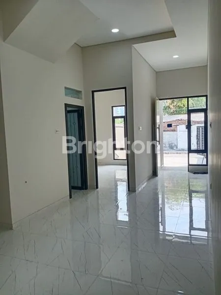 image RUMAH MINIMALIS 2 LANTAI DI WISMA MUKTI (5)