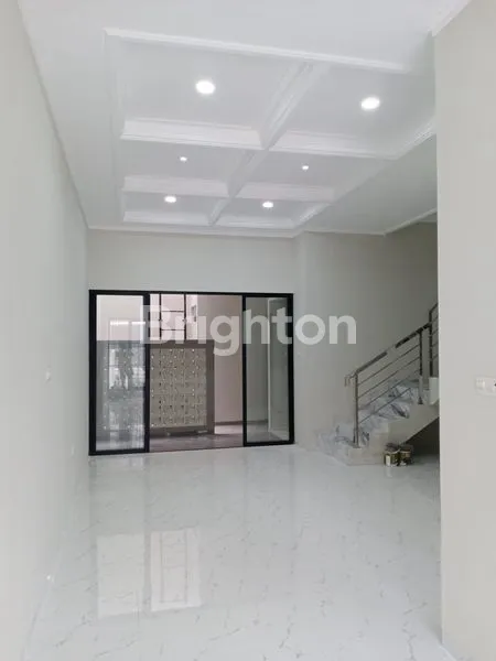 image RUMAH MINIMALIS 2 LANTAI DI WISMA MUKTI (6)