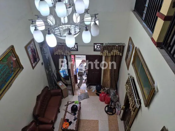 image LANGKA! RUMAH 2 LANTAI MURAH + BONUS WATER HEATER, AC, & FURNITURE PREMIUM! (5)