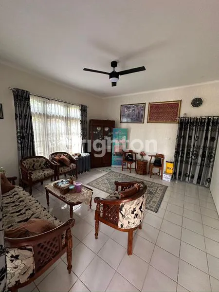 image RUMAH STRATEGIS 4+2KT 3+1KM DI BALIKPAPAN TENGAH (2)
