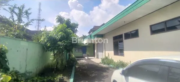 image TANAH BANGUNAN TUA DI LOKASI STRATEGIS SOLO. (8)