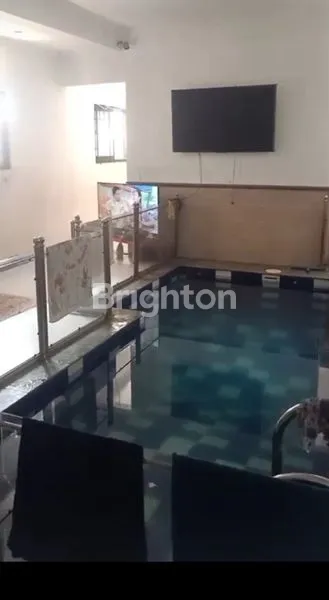 image RUMAH 2 LANTAI DI BOGOR ADA KOLAM RENANG (7)