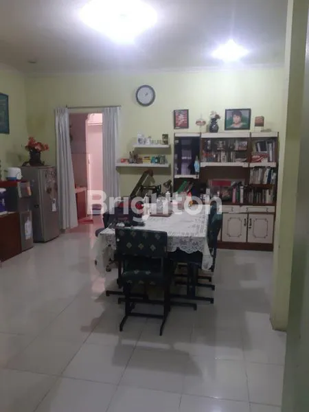 image RUMAH KOS 8 KAMAR DEKAT PONDOK INDAH, SELALU LAKU (5)