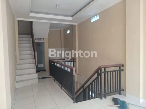 image RUKO STRATEGIS 2 LANTAI DI JALAN KEMAKMURAN DEPOK (4)