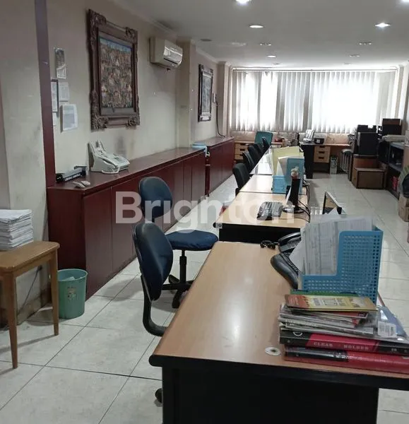 image RUKO 4 LANTAI CIDENG, SEMI FURNISH STRATEGIS (5)