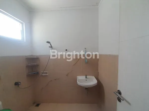 image RUMAH 2 LANTAI FULL FURNISHED DI SERPONG LAGOON (7)