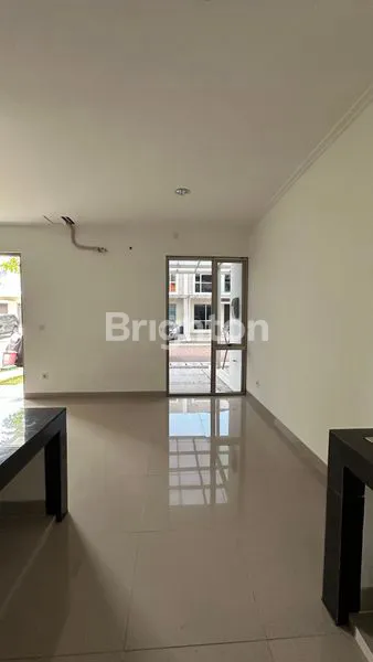 image RUMAH PIK2 6X10 DEKAT PINTU TOLL (2)