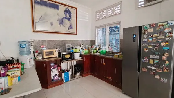 image RUMAH 1 LANTAI DI JALAN UTAMA KERTAPURA  DENPASAR BARAT – LOKASI STRATEGIS, COCOK UNTUK HUNIAN & USAHA! (8)