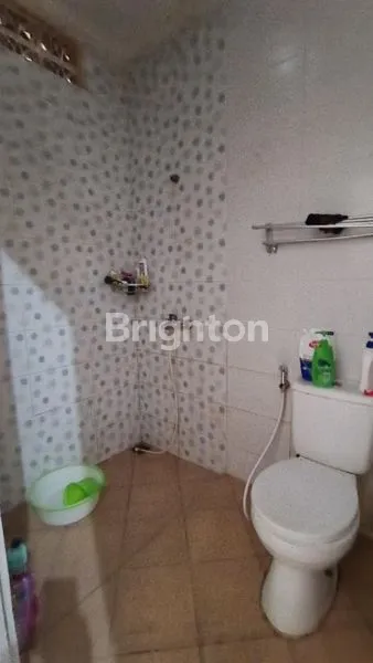 image RUMAH 1 LANTAI DI JALAN UTAMA KERTAPURA  DENPASAR BARAT – LOKASI STRATEGIS, COCOK UNTUK HUNIAN & USAHA! (7)