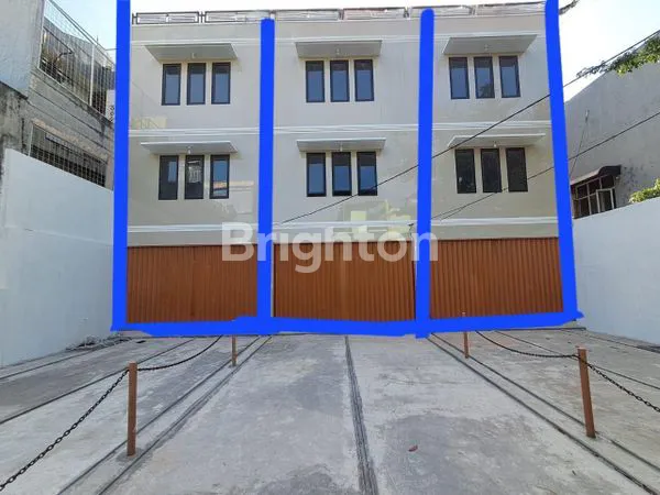 RUKO 3,5 LANTAI DI MAMPANG PRAPATAN, JAKARTA SELATAN | LOKASI STRATEGIS DEPAN HALTE BUSWAY