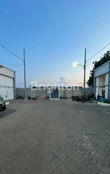 image GUDANG SIAP PAKAI, TRITAN HUB GEDANGAN SEDATI (3)