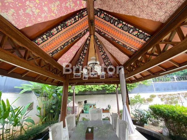 image DI JUAL RUMAH CANTIK RAPI NYAMAN DIBINTARO SEKTOR 5, TGR (7)