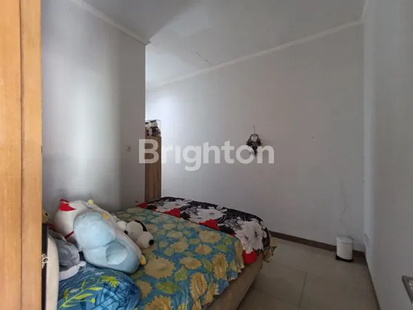 image RUMAH MODERN MINIMALIS 2,5 LANTAI SIAP HUNI & BEBAS BANJIR DI TOMANG JAKARTA BARAT (7)