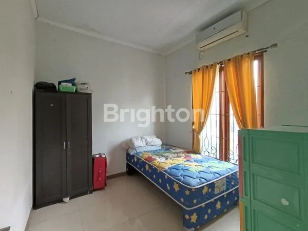 image RUMAH MODERN MINIMALIS 2,5 LANTAI SIAP HUNI & BEBAS BANJIR DI TOMANG JAKARTA BARAT (6)