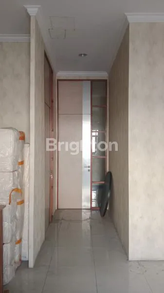 image RUKO HOOK STRATEGIS DI PUSAT KOTA KARAWANG DEKAT RS MITRA FAMILY & UNSIKA (7)