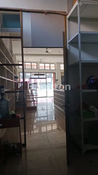 image RUKO HOOK STRATEGIS DI PUSAT KOTA KARAWANG DEKAT RS MITRA FAMILY & UNSIKA (3)