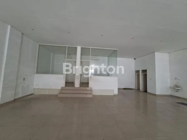 image DISEWAKAN RUKO COCOK BUAT SHOWROOM BARATAJAYA (2)