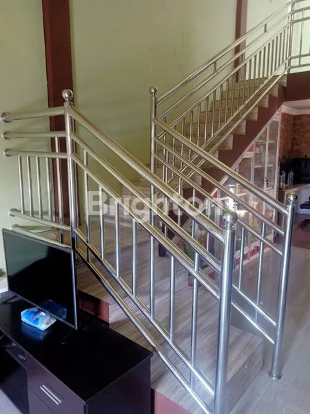 image RUMAH STRATEGIS DI KOMPLEK PERUMAHAN NGRONGGO (4)